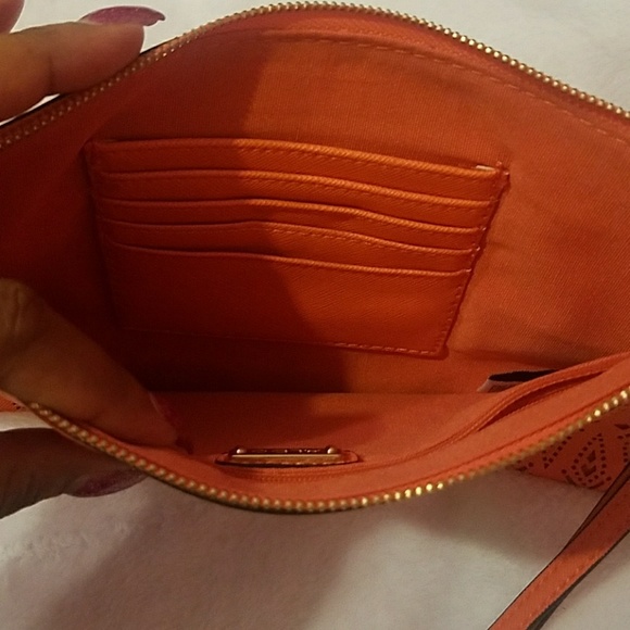 Aldo Orange Clutch - Picture 6 of 6